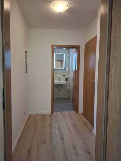 Wohnung zum Kauf 187.000 € 1 Zimmer 28 m² Dachgeschoss, 3. Geschoss Erding Erding 85435