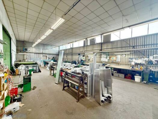 Lagerhalle zur Miete 2.506 € 390 m² Lagerfläche Brunn am Gebirge 2345