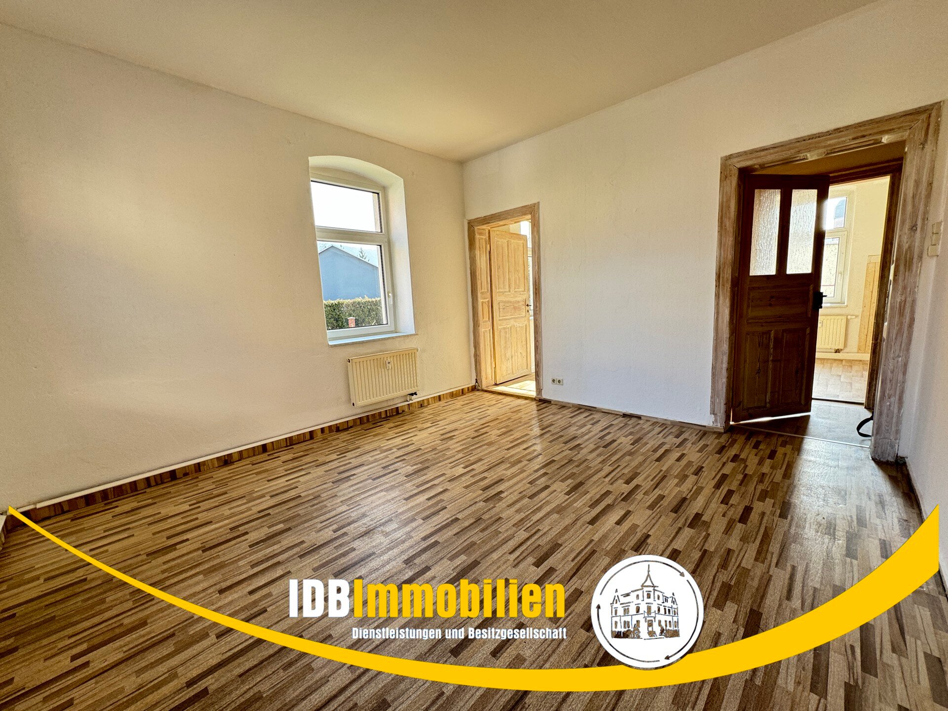 Wohnung zur Miete 370 € 2 Zimmer 43 m²<br/>Wohnfläche EG<br/>Geschoss 01.02.2025<br/>Verfügbarkeit Dresdner Straße 273 Freital Freital 01705