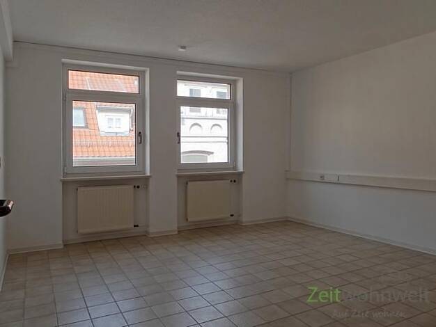 Büro zur Miete 486 € 3 Zimmer 97,2 m² Bürofläche Meiningen 98617