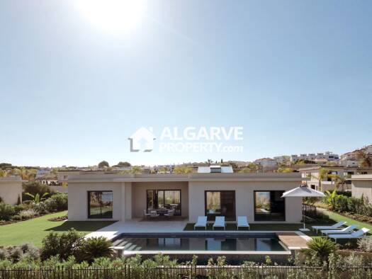 Haus zum Kauf 1.800.000 € 447 m² 796 m² Grundstück Montenegro 8005