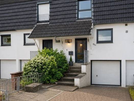 Reihenmittelhaus zum Kauf provisionsfrei 299.900 € 4 Zimmer 92 m² 247 m² Grundstück Ziethenweg 22c Brendel/Adelheide Delmenhorst 27755