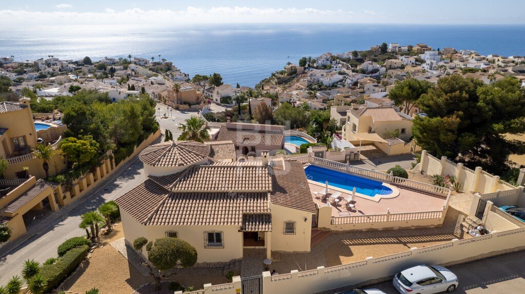 Villa zum Kauf 750.000 € 245 m²<br/>Wohnfläche 994 m²<br/>Grundstück Cumbre del Sol 03726