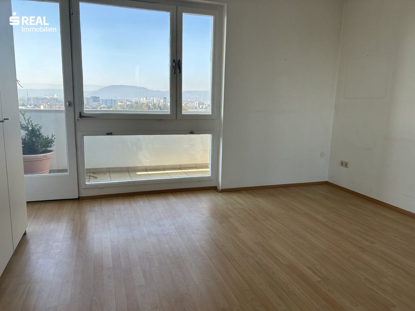 Wohnung zum Kauf 105.600 € 1 Zimmer 9.<br/>Geschoss Sankt Leonhard Graz 8010