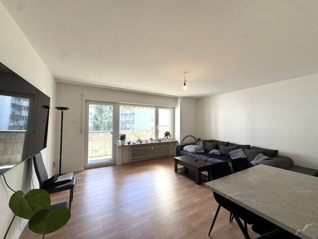 Wohnung zur Miete 650 € 2 Zimmer 55,4 m² 2. Geschoss frei ab 01.08.2026 Lichtenhof Nürnberg 90459