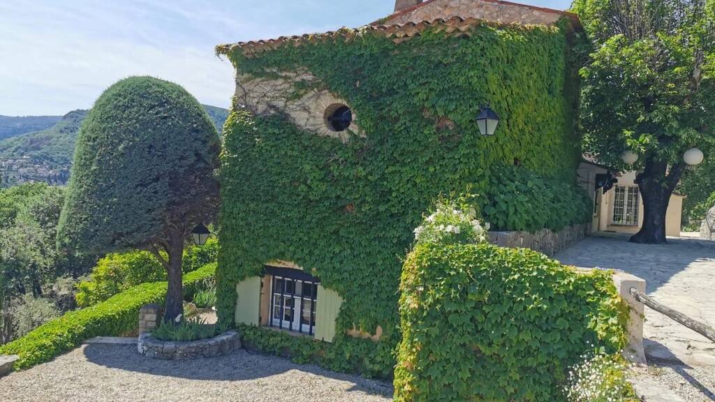 Einfamilienhaus zum Kauf 2.345.000 € 9 Zimmer 310 m² 11.240 m² Grundstück Notre Dame TOURRETTES SUR LOUP 06140