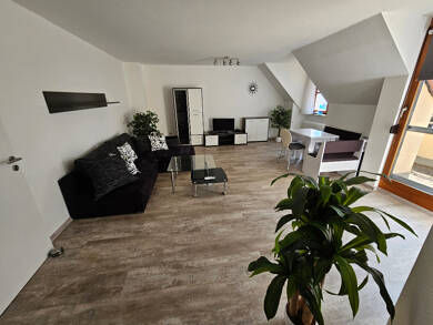 Wohnung zur Miete 1.030 € 3 Zimmer 80,2 m² 3. Geschoss frei ab sofort Enge Str. 3 Ekkehard - Realschule 2 Singen 78224