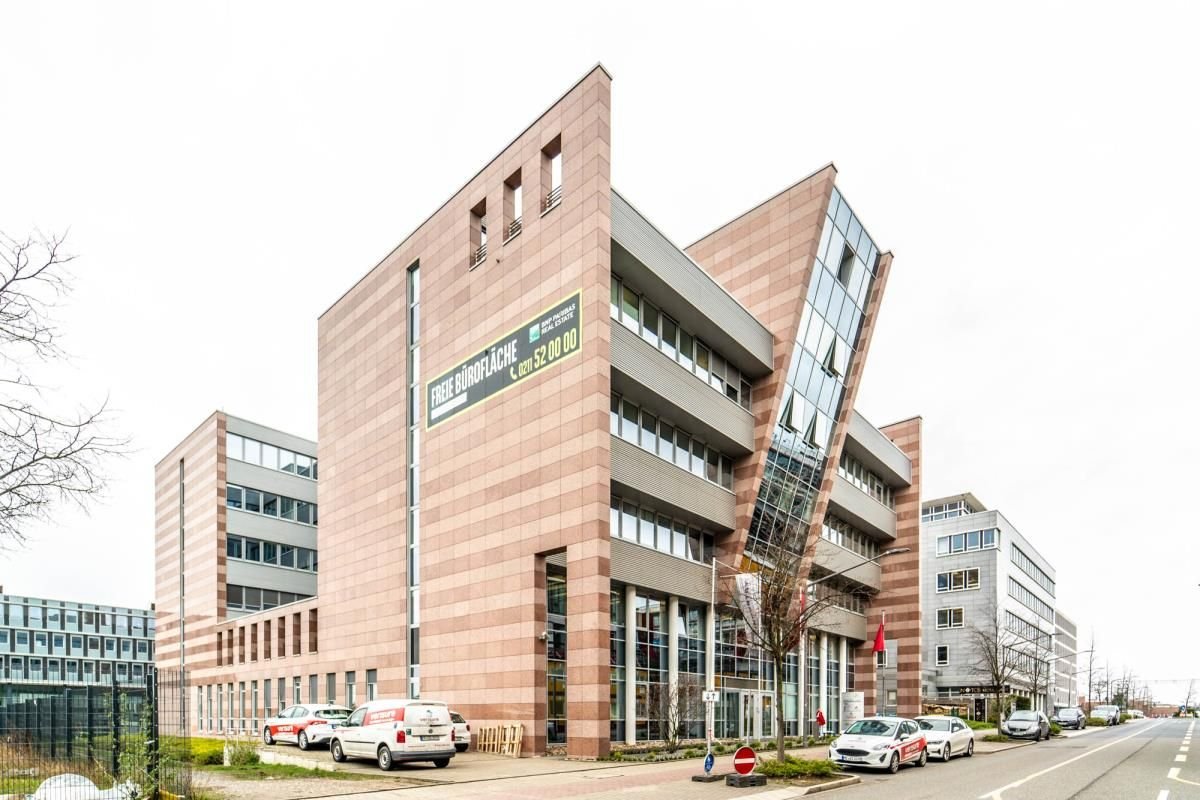 Bürofläche zur Miete provisionsfrei 12 € 798 m²<br/>Bürofläche ab 798 m²<br/>Teilbarkeit Ost Ratingen 40882