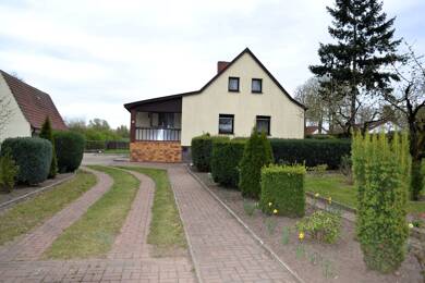 Haus zum Kauf 220.000 € 4 Zimmer 120 m² 3.158 m² Grundstück frei ab sofort Seestraße Kuchelmiß Kuchelmiß 18292