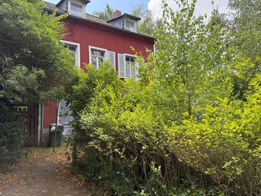 Stadthaus zum Kauf 150.000 € 4 Zimmer 120 m² 1.086 m² Grundstück frei ab sofort Alt-Saarbrücken Mitte 66117