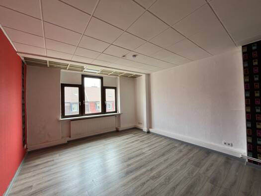 Wohnung zur Miete 600 € 4 Zimmer 90 m² 3. Geschoss frei ab 15.08.2026 Bochumerstraße 38 Nordhausen 99734