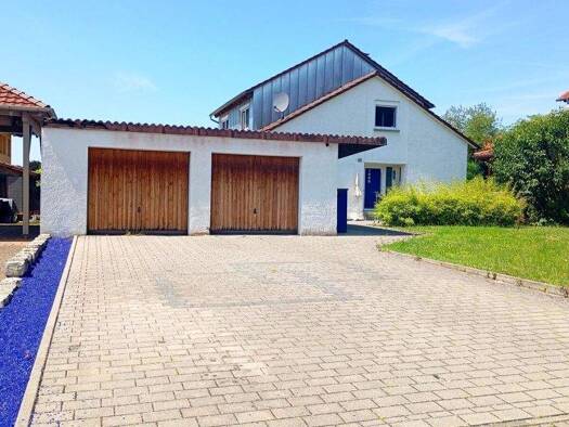 Einfamilienhaus zum Kauf 499.000 € 8 Zimmer 200 m² 1.000 m² Grundstück Großvillars Oberderdingen 75038