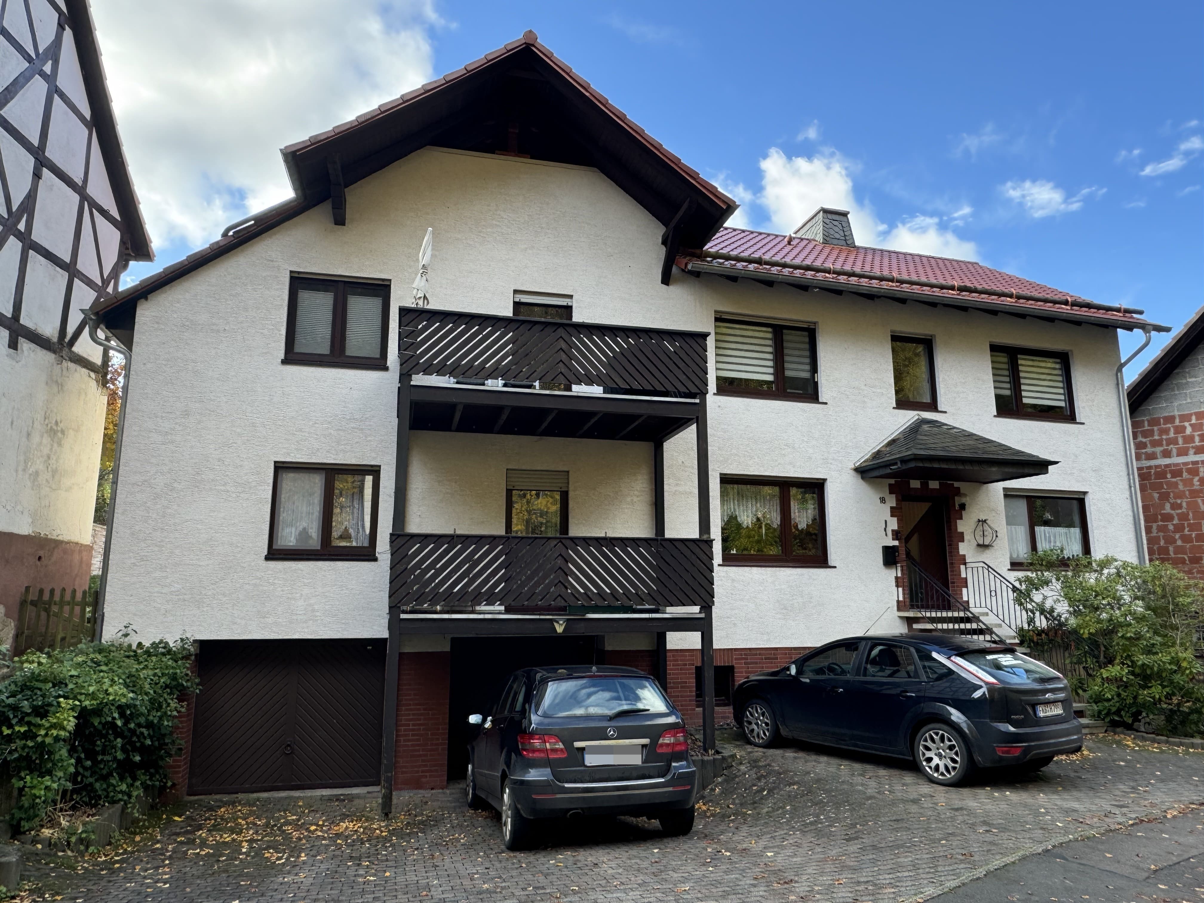 Mehrfamilienhaus zum Kauf 288.000 € 8 Zimmer 300 m²<br/>Wohnfläche 580 m²<br/>Grundstück 01.01.2025<br/>Verfügbarkeit Frebershausen Bad Wildungen 34537