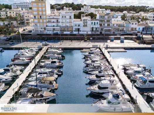 Stadthaus zum Kauf 2.500.000 € 8 Zimmer 178 m² 273 m² Grundstück Ca'N Picafort 07458