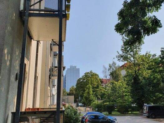 Wohnung zur Miete 538 € 2 Zimmer 68,2 m² frei ab 01.05.2026 Südvorstadt-West Dresden 01187