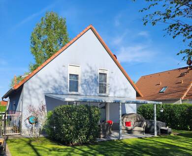 Haus zum Kauf provisionsfrei 869.000 € 5 Zimmer 154 m² 618 m² Grundstück Burgfarrnbach 94 Fürth 90768