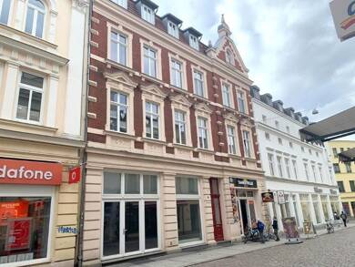 Wohnung zur Miete 490 € 2 Zimmer 61,3 m² 2. Geschoss frei ab 01.10.2025 Güstrow 18273