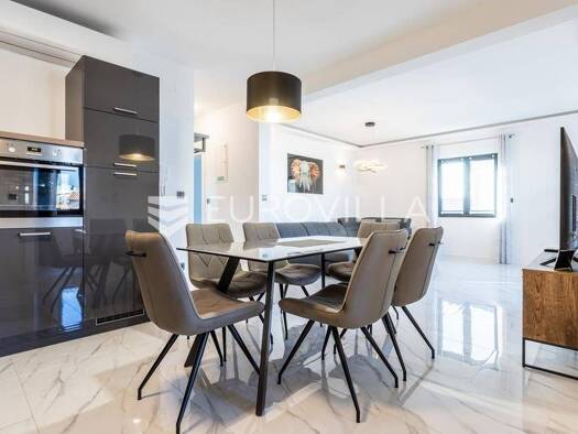 Wohnung zum Kauf 440.000 € 3 Zimmer 95 m² 1. Geschoss Srima Vodice