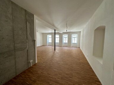 Wohnung zur Miete 650 € 1 Zimmer 72 m² EG frei ab sofort Obere Bachgasse 26 Kitzingen Kitzingen 97318