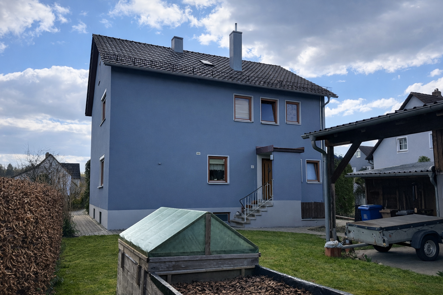 Immobilie in Eschenbach i.d.OPf. - Freistehendes Einfamilienhaus mit Garten, PV-Anlage & Wallbox in ruhiger Lage von Eschenbach - Bild 2