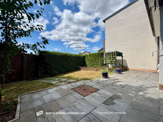 Haus zum Kauf 298.000 € 4 Zimmer 146 m² 186 m² Grundstück Dittelbrunn Dittelbrunn 97456