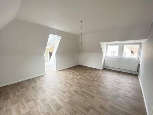 Wohnung zur Miete 625 € 2,5 Zimmer 78 m² Cloppenburg Cloppenburg 49661