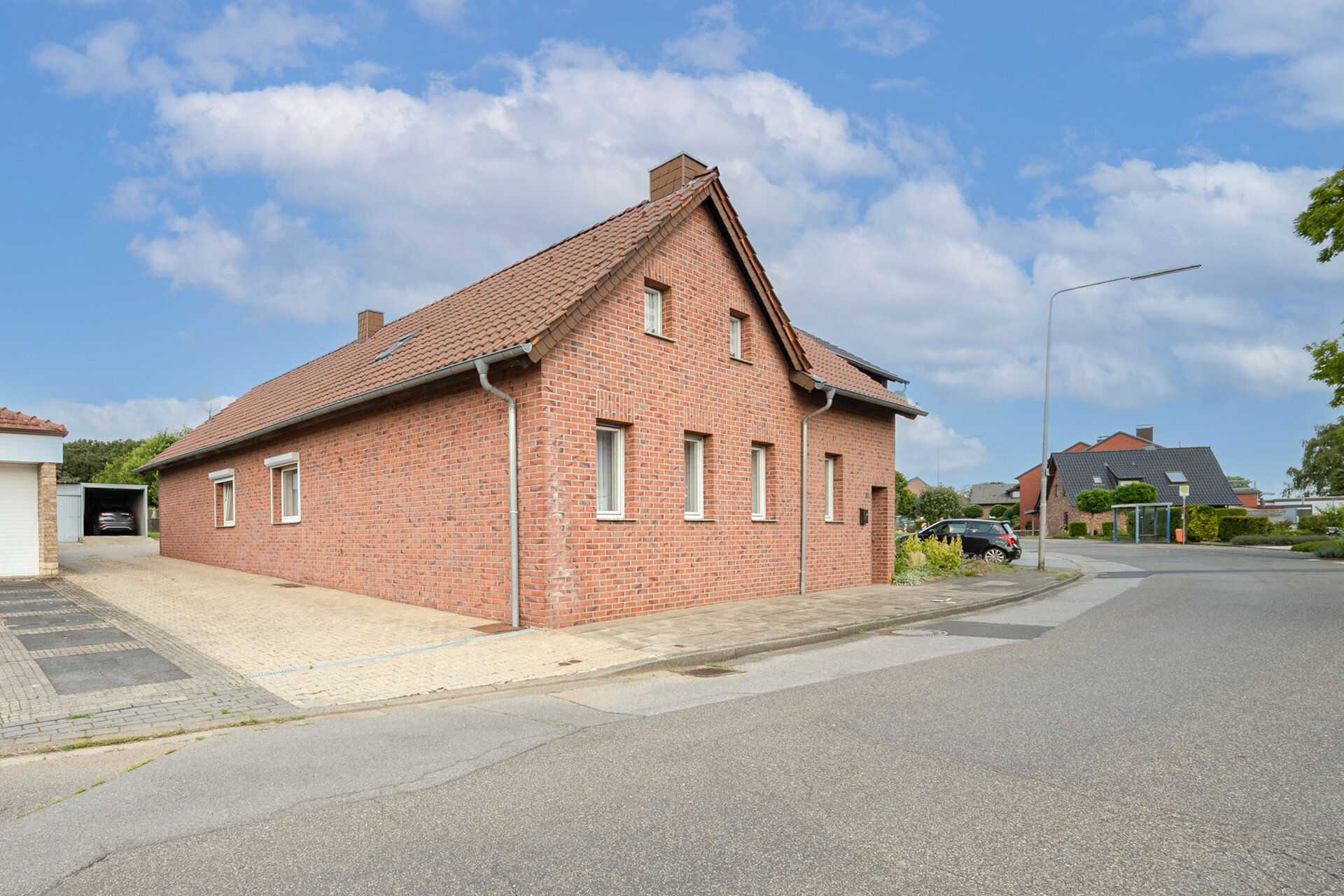 Einfamilienhaus zum Kauf 229.800 € 7 Zimmer 130 m²<br/>Wohnfläche 5.951 m²<br/>Grundstück Haaren Waldfeucht / Haaren 52525