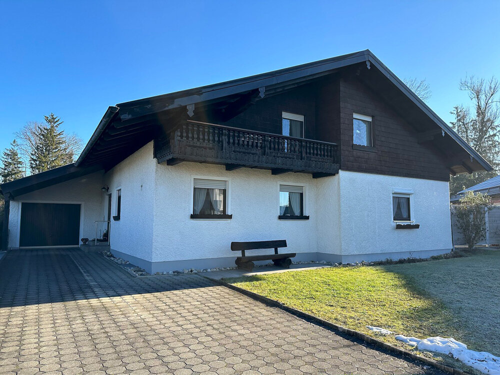 Mehrfamilienhaus zum Kauf 649.000 € 9 Zimmer 230 m²<br/>Wohnfläche 785 m²<br/>Grundstück Emmerting 84547