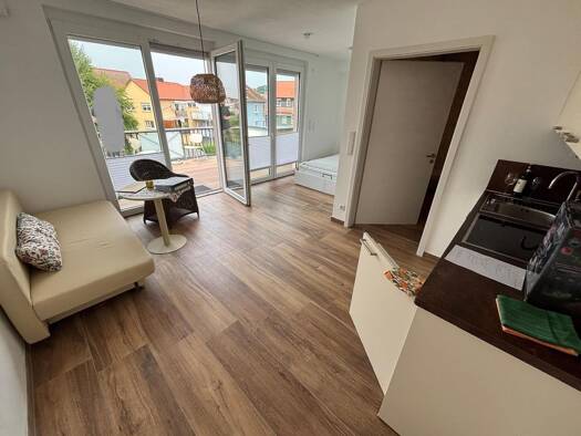 Studio zur Miete 576 € 1 Zimmer 36 m² Geschoss 2/3 frei ab 01.12.2025 Gunzenhausen 91710
