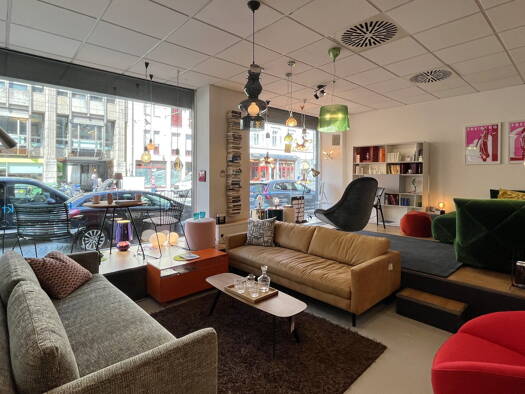 Laden zur Miete 5.263 € 172,4 m² Verkaufsfläche Freiburg 79098