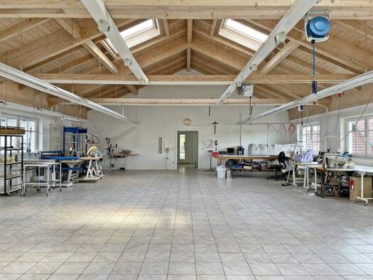 Lagerhalle zur Miete 5 € 200 m² Lagerfläche Steinbach Wurmannsquick 84329