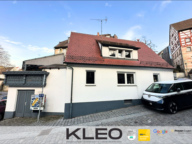 Mehrfamilienhaus zum Kauf 350.000 € 5 Zimmer 120 m² 395 m² Grundstück Löffelholzstrasse 28 Cadolzburg Cadolzburg 90556