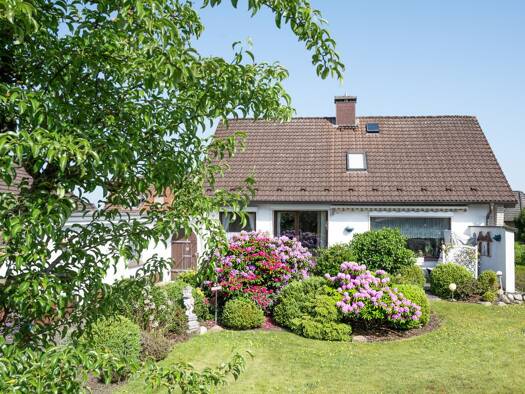 Einfamilienhaus zum Kauf 339.000 € 4 Zimmer 154,7 m² 1.071 m² Grundstück Westerrönfeld Westerrönfeld 24784