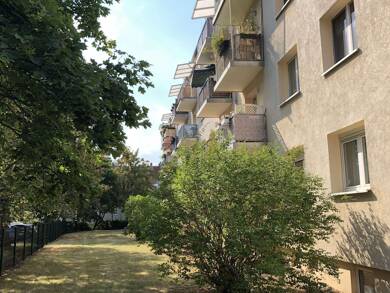 Studio zur Miete 445 € 3 Zimmer 59,4 m² 4. Geschoss frei ab sofort Paul-Suhr-Straße 47a Südstadt Halle/Saale 06130