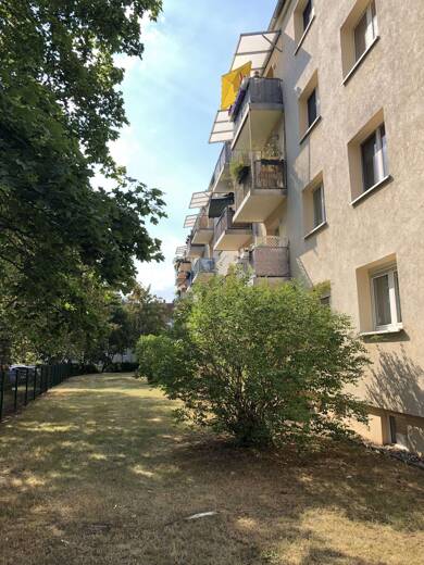 Studio zur Miete 445 € 3 Zimmer 59,4 m² 4. Geschoss frei ab sofort Paul-Suhr-Straße 47a Südstadt Halle/Saale 06130