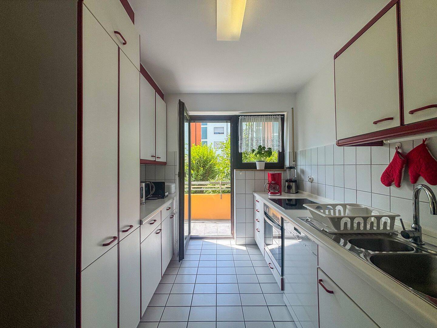 Property thumbnail 12