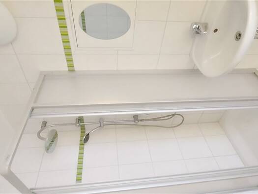 Wohnung zur Miete 346 € 3 Zimmer 62,9 m² 2. Geschoss frei ab sofort E.-M.-Arndt-Str. 62 Neustrelitz 17235