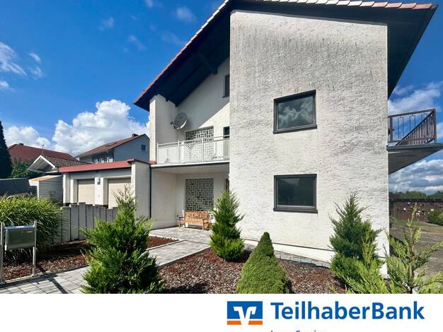 Mehrfamilienhaus zum Kauf 519.000 € 6 Zimmer 179 m² 1.212 m² Grundstück Neuhaus Adelsdorf 91325