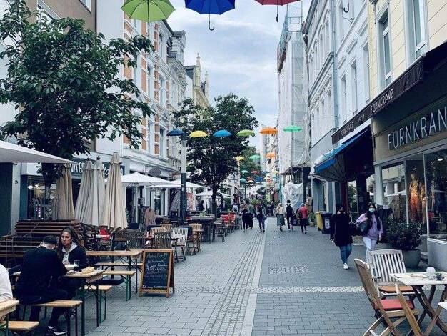 Wohnung zur Miete 1.290 € 3 Zimmer 70 m² 2. Geschoss frei ab 01.05.2026 Friedrichstraße 22 Zentrum Bonn 53111