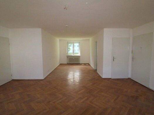 Wohnung zur Miete 960 € 4 Zimmer 101,1 m² 1. Geschoss frei ab 22.03.2026 Marktoberdorfer Str. 21 Kaufbeuren 87600