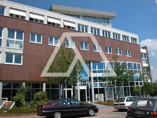 Bürogebäude zur Miete 12 € 2.377,6 m² Bürofläche teilbar ab 336 m² Bad Homburg Bad Homburg v d Höhe 61348