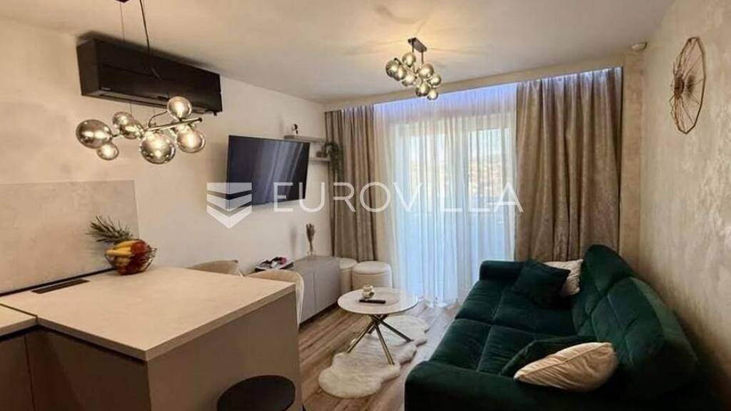 Studio zum Kauf 299.000 € 1 Zimmer 44 m² 1. Geschoss Krk Centar