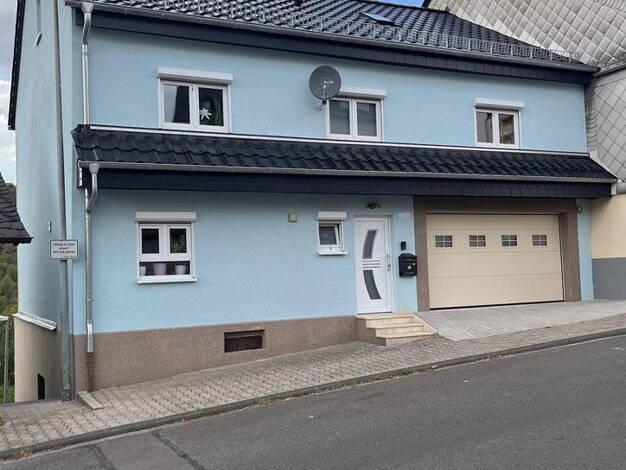 Einfamilienhaus zum Kauf provisionsfrei 379.000 € 8 Zimmer 190 m² 210 m² Grundstück Idar-Oberstein 55743