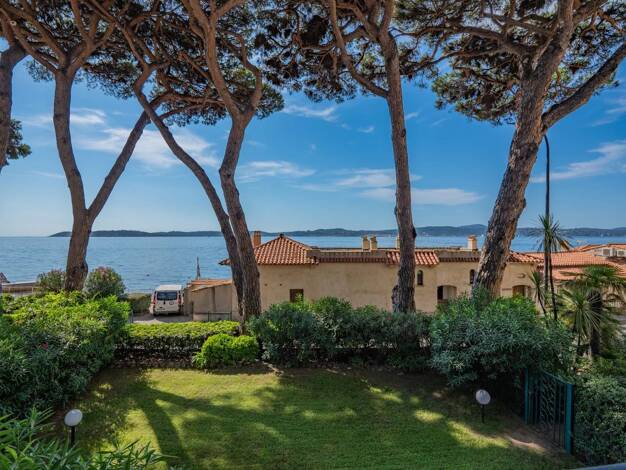 Wohnung zum Kauf 890.000 € 71 m² 1. Geschoss Ville-Les Saquedes-Le Bouillonnet Sainte-Maxime 83120