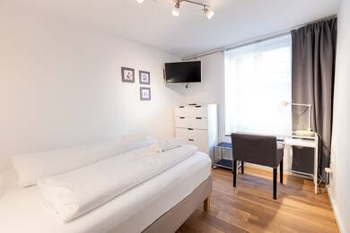 Wohnung zur Miete Wohnen auf Zeit 1.050 € 1 Zimmer 23 m² frei ab 17.08.2025 Roter Graben 13 Altstadt Marburg 35037