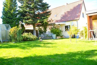 Doppelhaushälfte zum Kauf 198.000 € 4 Zimmer 91,9 m² 1.243 m² Grundstück Maltzien 17 Maltzien Garz/Rügen 18574