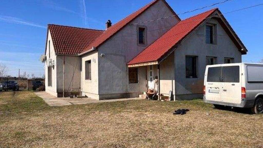 Einfamilienhaus zum Kauf 142.000 € 3 Zimmer 143 m² 12.540 m² Grundstück Öregcsertő 6311