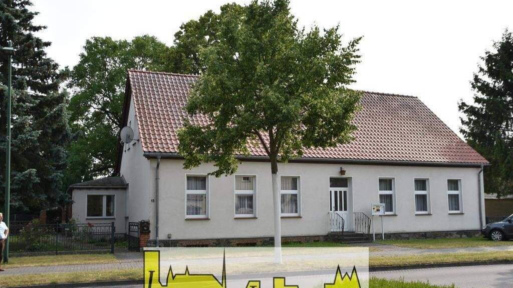 Mehrfamilienhaus zum Kauf 155.000 € 186 m² 3.834 m² Grundstück Frankfurter Straße Arensdorf Steinhöfel OT Arensdorf 15518