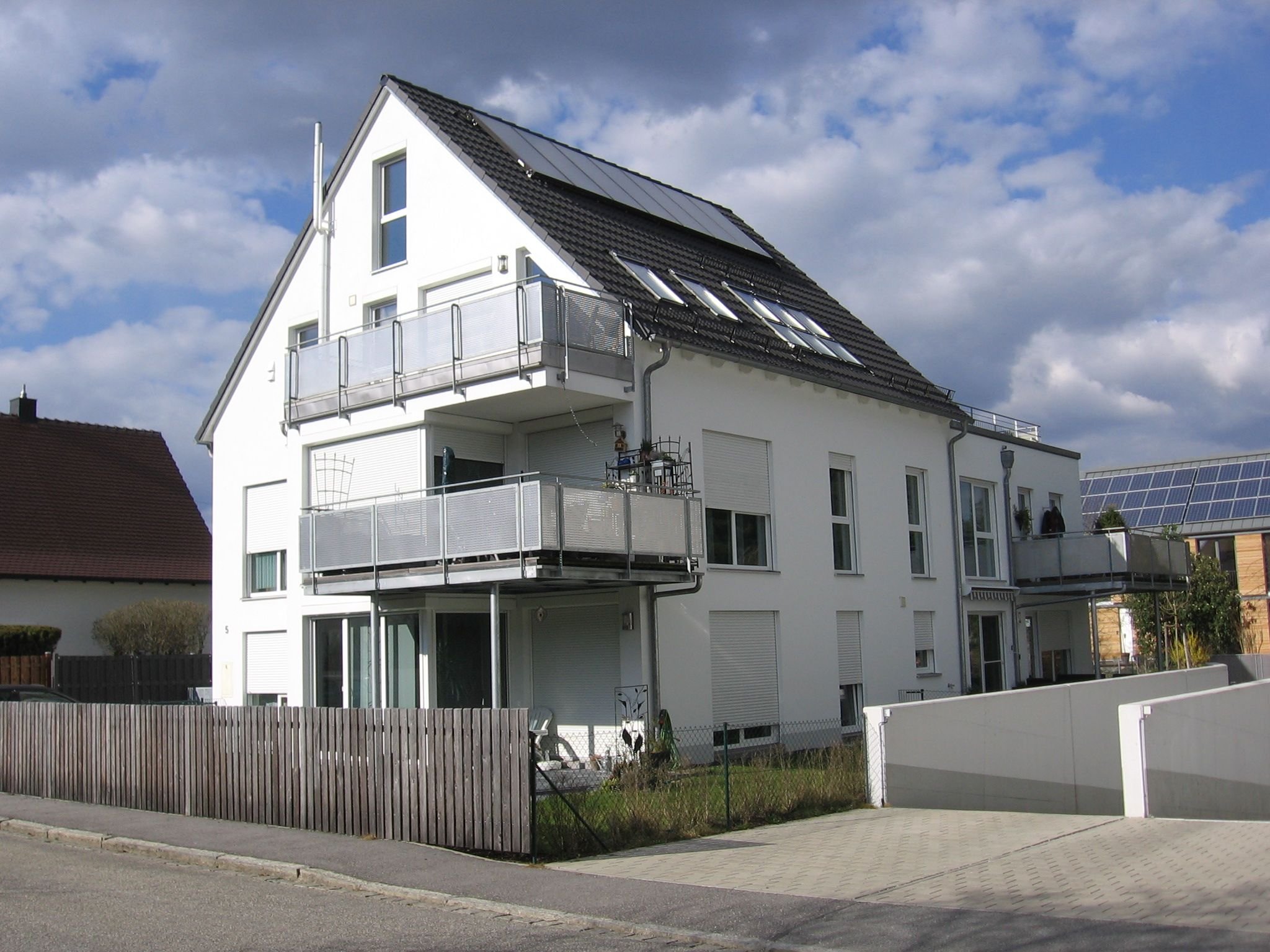 Terrassenwohnung zur Miete 1.030 € 3 Zimmer 84 m²<br/>Wohnfläche EG<br/>Geschoss Peter und Paul Landshut 84028