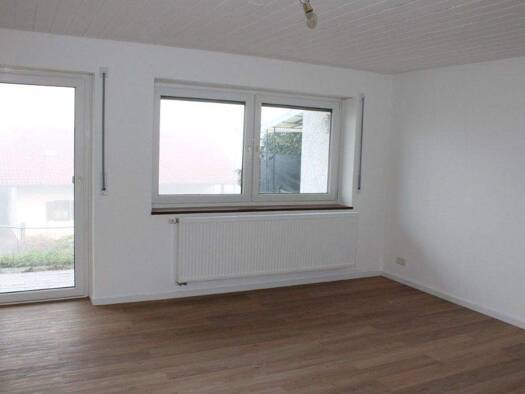 Doppelhaushälfte zur Miete 950 € 6 Zimmer 140 m² frei ab sofort Vitztumstraße 12 Pfarrkirchen 84347